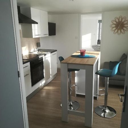 Appartement Calme Saint-Maixent-l'Ecole Bagian luar foto